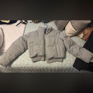 ALO Yoga Light Gray Top